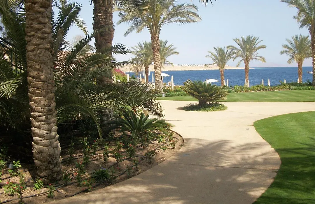 Stella Di Mare Beach Hotel & Spa-1